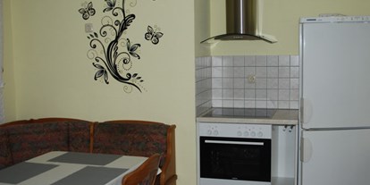 Monteurwohnung - Zimmertyp: Doppelzimmer - Eisingen (Landkreis Würzburg) - Küche mit Sitzecke, komplett Ausgestattet - Eckendörfer