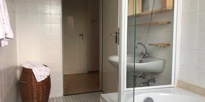 Monteurwohnung - Zimmertyp: Einzelzimmer - PLZ 92265 (Deutschland) - Badezimmer - (AM112) Gut ausgestattete Monteurwohnung 