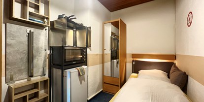 Monteurwohnung - Zimmertyp: Doppelzimmer - PLZ 37520 (Deutschland) - Hotel BLACKCOMs Erika