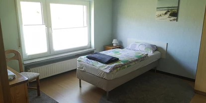 Monteurwohnung - Einzelbetten - Winterspelt - 4 Zimmer, Eifel, Nähe Belgien 
