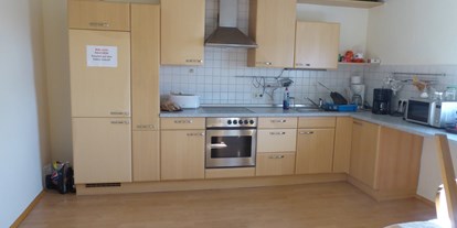 Monteurwohnung - Küche: Gemeinschaftsküche - Grattersdorf - Wirtshaus Sauer