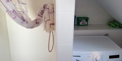 Monteurwohnung - Küche: Küchenmitbenutzung - Pfalz - Badezimmer in der 3 Zimmerwohnung - Apartment und Zimmervermietung Mannheim