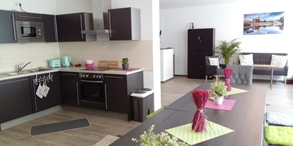 Monteurwohnung - Art der Unterkunft: Gästehaus - PLZ 93080 (Deutschland) - Küche der Ferienwohnung / Monteurwohnung - Hostel am Ostentor
