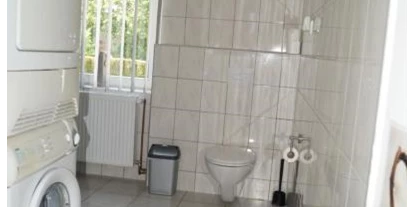 Monteurwohnung - Badezimmer: eigenes Bad - PLZ 32683 (Deutschland) - Gemeinschaftsbad - Yuriy Luchyt