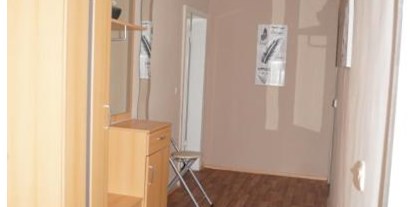 Monteurwohnung - Zimmertyp: Einzelzimmer - Schlangen - Apartment Flur - Yuriy Luchyt