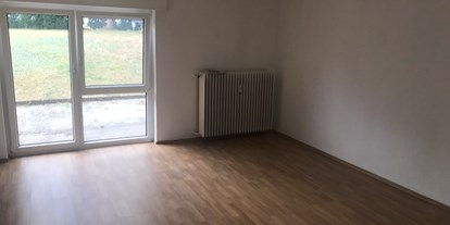 Monteurwohnung - Küche: eigene Küche - PLZ 77886 (Deutschland) - schöne,helle Souterrain-Wohnung mit Terrasse