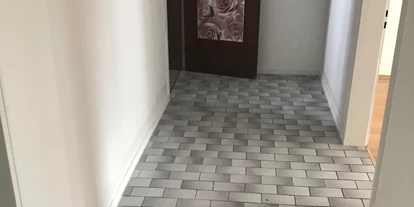 Monteurwohnung - Badezimmer: eigenes Bad - PLZ 76456 (Deutschland) - schöne,helle Souterrain-Wohnung mit Terrasse