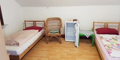 Monteurwohnung - Küche: Küchenmitbenutzung - Schlotfeld - Doppelzimmer (2 Einzelbetten)