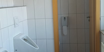 Monteurwohnung - Kühlschrank - Eisingen (Enzkreis) - WC - Monteurzimmer in Mühlacker bis zu 10 Personen