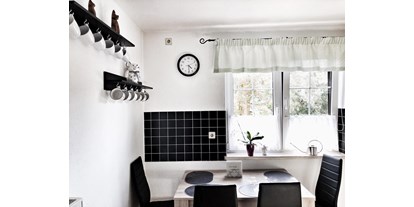 Monteurwohnung - Großdubrau - Küche mit Sitzmöglichkeiten - Ferienwohnung Marta