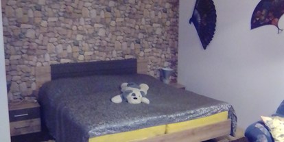 Monteurwohnung - Badezimmer: Gemeinschaftsbad - Weißig am Raschütz - Das ist das Doppelzimmer - Gästezimmer u. Wohnung