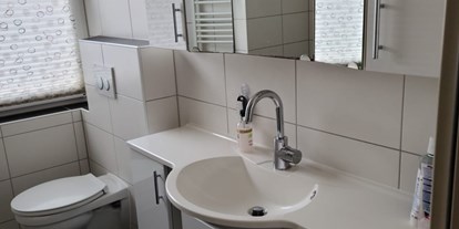 Monteurwohnung - Kühlschrank - PLZ 33719 (Deutschland) - Badezimmer - Monteur, Ferienwohnung, Pension, Zimmer,  Gütersloh A2/A33