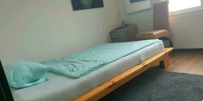 Monteurwohnung - Kühlschrank - PLZ 48336 (Deutschland) - Hotis Zimmer  NRW