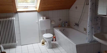 Monteurwohnung - Badezimmer: Gemeinschaftsbad - Witten - Maki
