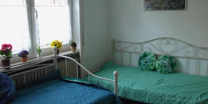 Monteurwohnung - Hund erlaubt - Hagen Selbecke - Schlafzimmer mit 2 Einzelbetten - Am Hang