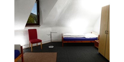 Monteurwohnung - Bettwäsche: Bettwäsche inklusive - Ötigheim - Zimmer in Baden-Baden 