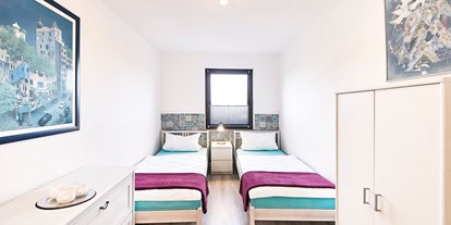 Monteurwohnung - Zimmertyp: Mehrbettzimmer - Weesby - Zimmer 1- zwei Einzelbetten - Monteurzimmer Flensburg