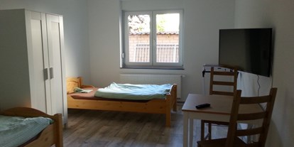 Monteurwohnung - Badezimmer: eigenes Bad - Neulußheim - Doppelzimmer Monteurzimmer Mannheim - Monteurzimmer Mannheim - Ludwigshafen