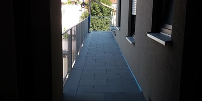 Monteurwohnung - Zimmertyp: Doppelzimmer - Neulußheim - Balkon - Monteurzimmer Mannheim - Ludwigshafen