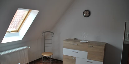 Monteurwohnung - Zimmertyp: Einzelzimmer - Franken - Kommode - Schlafen wie Zuhause