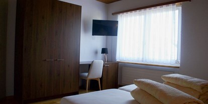 Monteurwohnung - Badezimmer: Gemeinschaftsbad - PLZ 8400 (Schweiz) - Hotel Restaurant Schäfli
