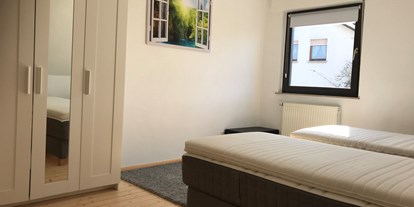Monteurwohnung - Bettwäsche: Bettwäsche inklusive - Weilburg - Doppelzimmer der Monteurunterkunft - Ferienhaus Tim