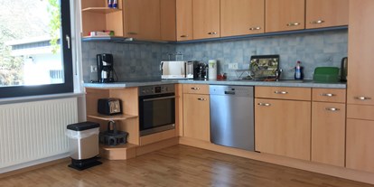 Monteurwohnung - Küche: Küchenmitbenutzung - Leun - Küche - Ferienhaus Tim