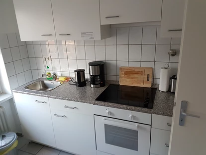 Monteurwohnung - Küche: eigene Küche - Söhrewald - Monteurzimmer Ferienwohnung Kassel Zentrum