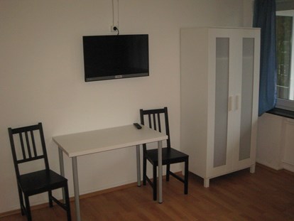 Monteurwohnung - Zimmertyp: Mehrbettzimmer - Ahnatal - Monteurzimmer Ferienwohnung Kassel Zentrum
