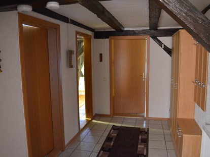Monteurwohnung - Zimmertyp: Doppelzimmer - Herleshausen - Wohnungsflur - Leischnerhof