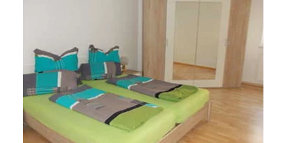 Monteurwohnung - PLZ 4416 (Schweiz) - Schlafzimmer - Ferienwohnung Alexandra