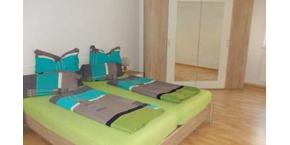 Monteurwohnung - Küche: eigene Küche - PLZ 4010 (Schweiz) - Schlafzimmer - Ferienwohnung Alexandra