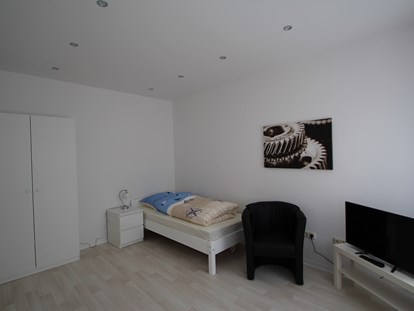 Monteurwohnung - Zimmertyp: Doppelzimmer - Schlafen mit TV - Monteurzimmer Meyer Varel