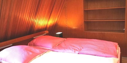 Monteurwohnung - Zimmertyp: Doppelzimmer - Rheinland-Pfalz - Schlafzimmer im Dachgeschoss - Bernkasteler MoselApartments