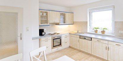 Monteurwohnung - Küche: eigene Küche - Nittendorf Loch - Ferienhaus mit 2 separaten 2 Zimmer Wohnungen und Stellplatz