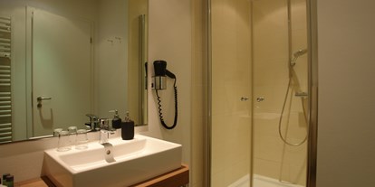 Monteurwohnung - Badezimmer: eigenes Bad - Großheide - Friesischer Hof