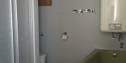 Monteurwohnung - Badezimmer: Gemeinschaftsbad - Mauler - Monteurzimmer Hausruck