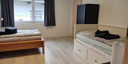 Monteurwohnung - TV - Herdwangen-Schönach - Schlafzimmer mit zwei Einzelbetten  - Pfeils Ferienwohnung 