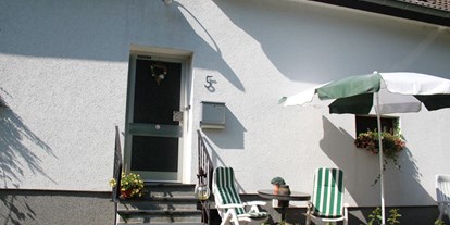 Monteurwohnung - Zimmertyp: Doppelzimmer - PLZ 52156 (Deutschland) - Ferienwohnung Roder am Eifelsteig Eingang - Roder am Eifelsteig