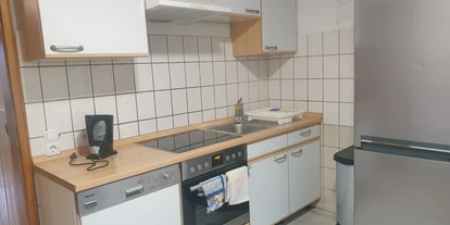 Monteurwohnung - Zimmertyp: Doppelzimmer - Vettelschoß - Einbauküche Rheinpalast  - Monteur-/Ferienwohnungen Meng nahe Bonn mit Top Ausstattung