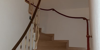 Monteurwohnung - Zimmertyp: Einzelzimmer - Remagen Remagen Rolandswerth - Zugang zur 1 Etage Penthouse - Monteur-/Ferienwohnungen Meng nahe Bonn mit Top Ausstattung