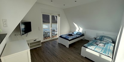 Monteurwohnung - Zimmertyp: Mehrbettzimmer - Rech - Schlafraum Haus Monteurglück - Monteur-/Ferienwohnungen Meng nahe Bonn mit Top Ausstattung