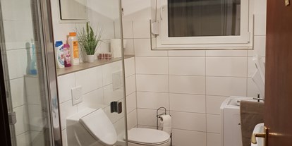 Monteurwohnung - Badezimmer: eigenes Bad - Wehnde - Ferienwohnung in Göttingen, Duderstadt, Worbis, Herzbergam Harz