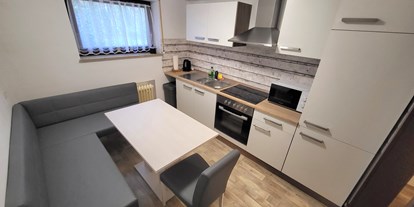 Monteurwohnung - Küche: eigene Küche - Nürnberg Gleißhammer - Apartment Christof (Polski) Wohnungen & Pension Unterkünfte für 1-50 Personen