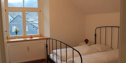 Monteurwohnung - Zimmertyp: Einzelzimmer - PLZ 52223 (Deutschland) - Ferienwohnung Zum alten Landrat Schlafzimmer_unten - Zum alten Landrat