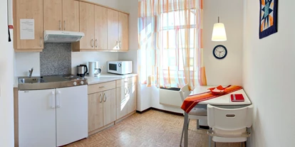 Monteurwohnung - Bettwäsche: Bettwäsche inklusive - Kasten (Wundschuh) - Küche - Alpha Graz Wohnung