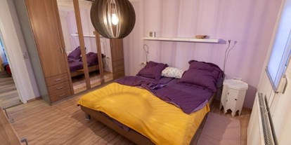Monteurwohnung - Badezimmer: eigenes Bad - PLZ 74541 (Deutschland) - Schlafzimmer - Familie Köder 