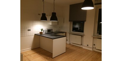 Monteurwohnung - Badezimmer: eigenes Bad - Mittelhof - Küche Ferienwohnung Stadtvilla - Storch Appertements