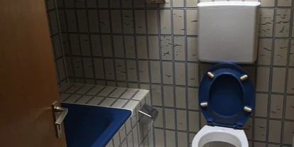 Monteurwohnung - Badezimmer: Gemeinschaftsbad - Untermeitingen - Zimmervermietung Schwabmünchen