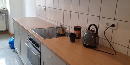 Monteurwohnung - Art der Unterkunft: Gästezimmer - Großenhain - Küche  - McGoodnight - Monteurwohnung Nähe Dresden, bis zu 10 Pers., ab 13,95€/p.P.